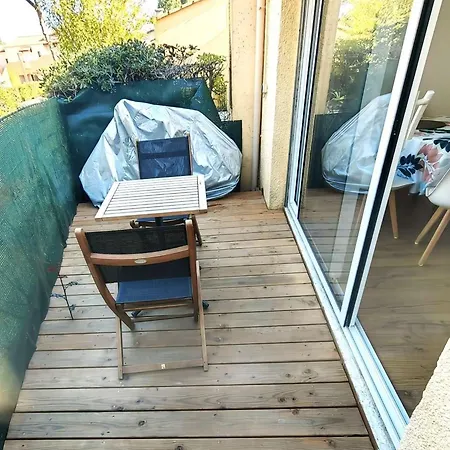T3 Climatisee Pour 6 Pers Avec Terrasses, A 400m De La - Fr-1-607-186 Agde