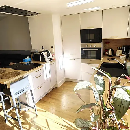 Feriehus T3 Climatisee Pour 6 Pers Avec Terrasses, A 400m De La - Fr-1-607-186 Agde