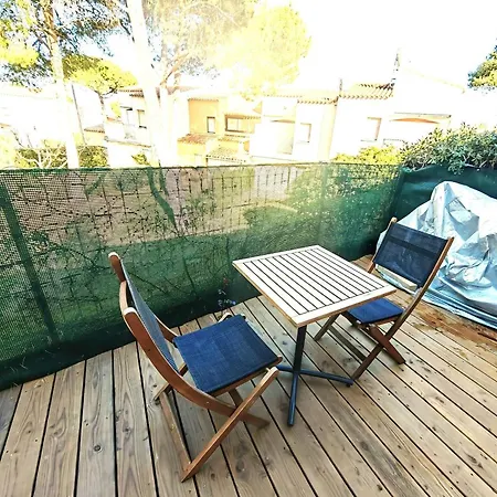 T3 Climatisee Pour 6 Pers Avec Terrasses, A 400m De La - Fr-1-607-186 * Agde