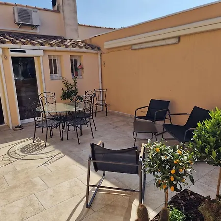 Holiday home T3 Climatisee Pour 6 Pers Avec Terrasses, A 400m De La - Fr-1-607-186 Agde